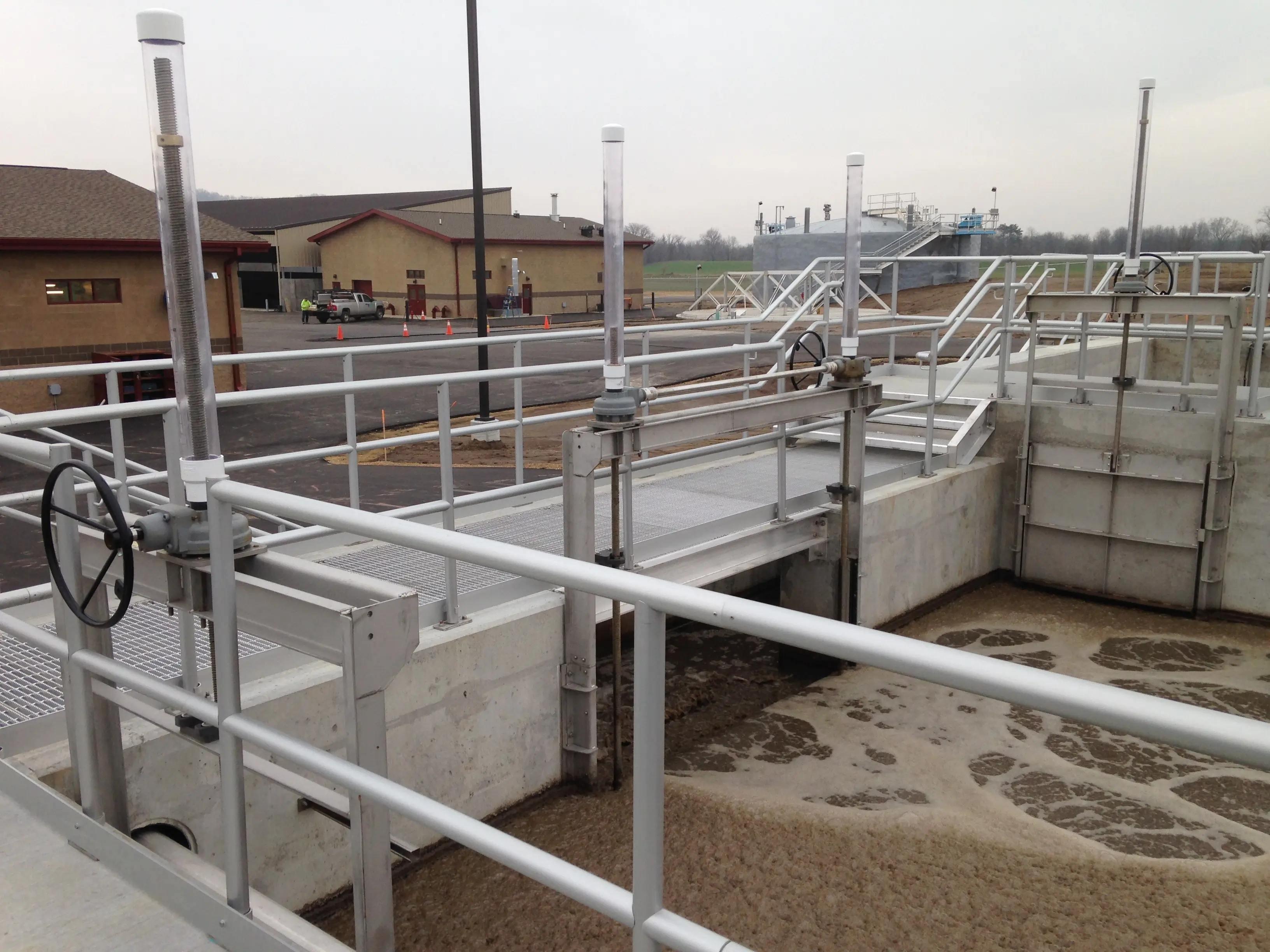 Sluice, Slide and Weir Gates